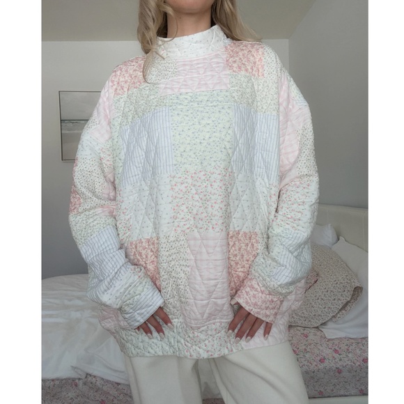 Sun-kissed Coconut Tops - Sun-kissed Coconut “ Penny 4 “ Sun-kissed Coconut Quilted Mock Sweatshirt SR38